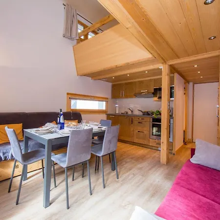 Sainte-foy-l'argentiere Sleeps 5 아파트